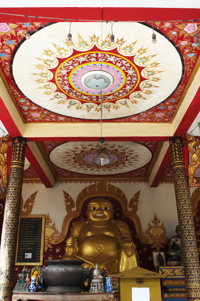 BigBuddha3_600px.jpg - Big Buddha temppelill�.