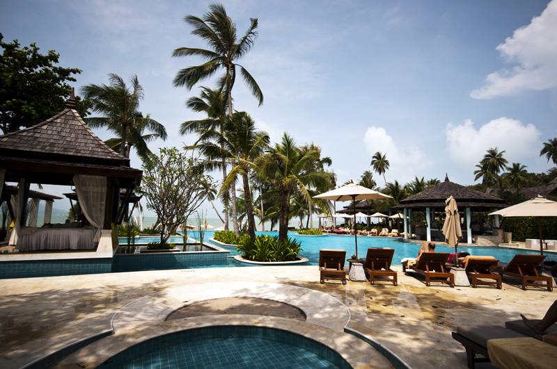 Pool2_800px.jpg - Pool
